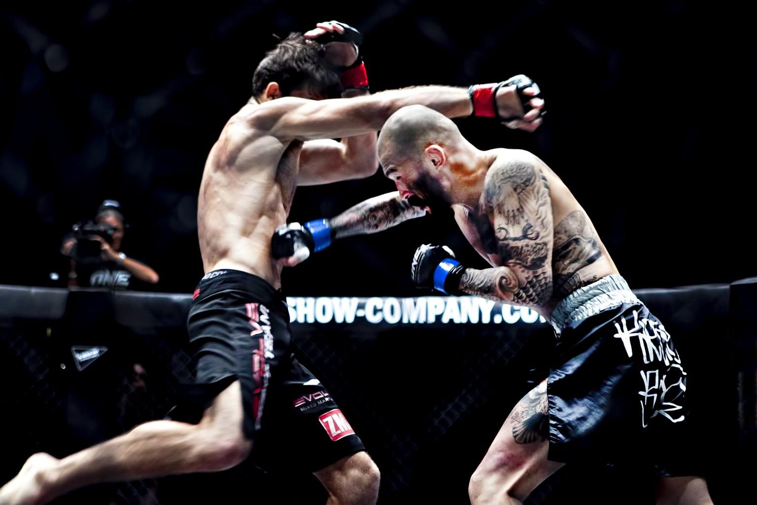 Featured Post Image - Cornerman dinyatakan positif Covid-19, tetapi 4 Desember acara One Championship di Singapura akan terus berlanjut