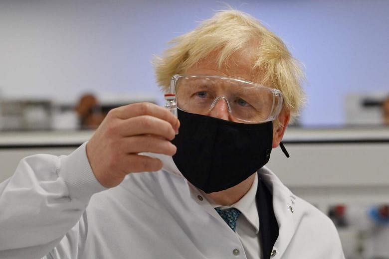 Featured Post Image - Boris Johnson membela tingkat Covid-19 Inggris yang tangguh untuk mengulur waktu untuk vaksin