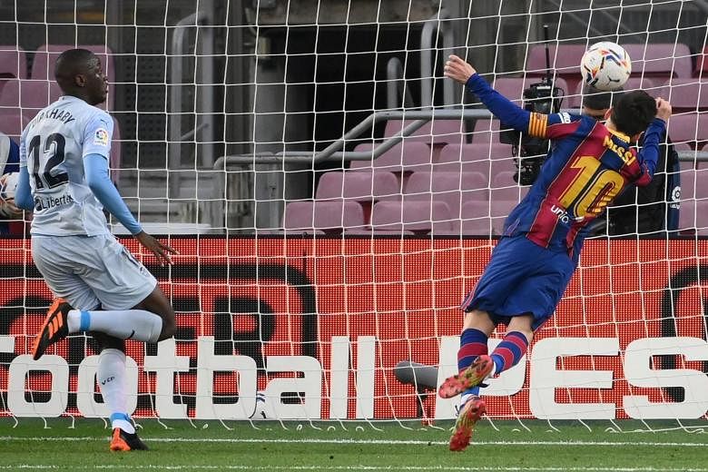 Featured Post Image - Sepak Bola: Barca ditahan Valencia saat Messi menyamai jarak gol Pele